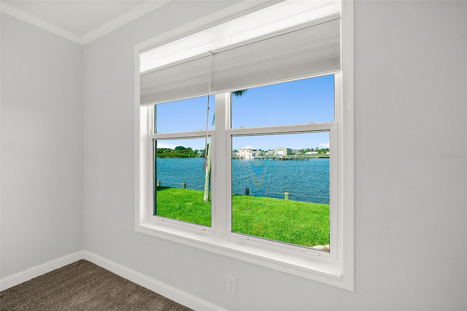 204 LAMBERT AVE, FLAGLER BEACH, FL, 32136