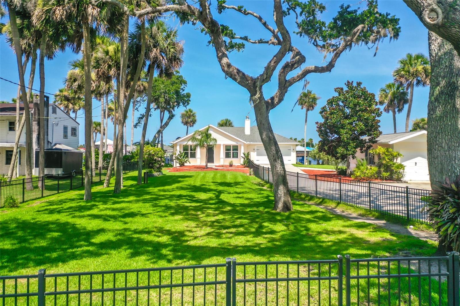 204 LAMBERT AVE, FLAGLER BEACH, FL, 32136