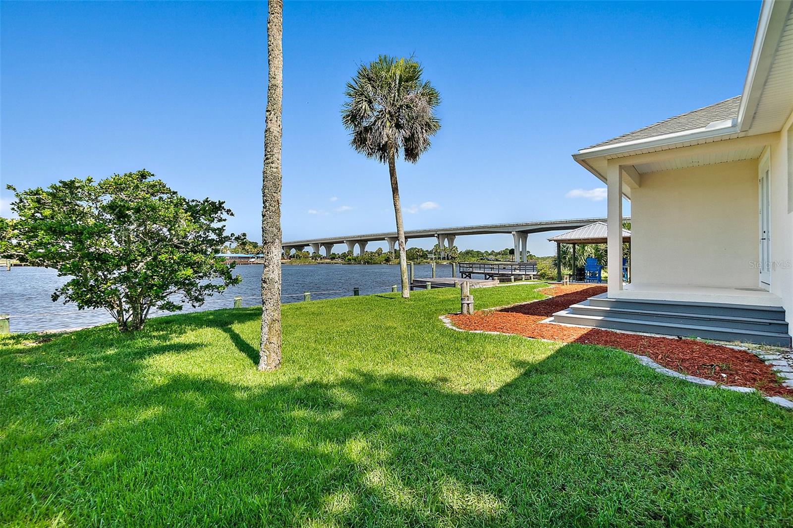 204 LAMBERT AVE, FLAGLER BEACH, FL, 32136