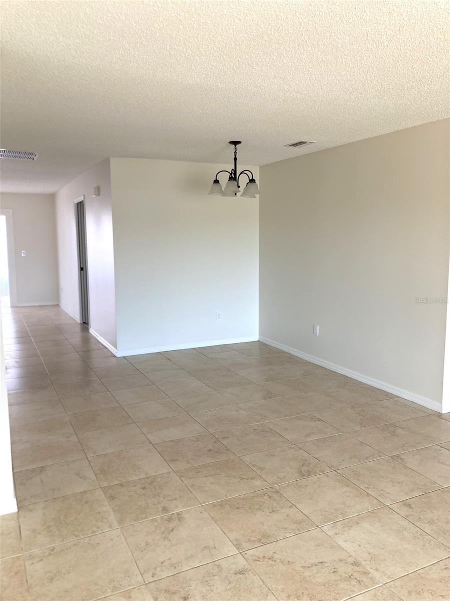 1505 CLOISTER DR, SUN CITY CENTER, FL, 33573