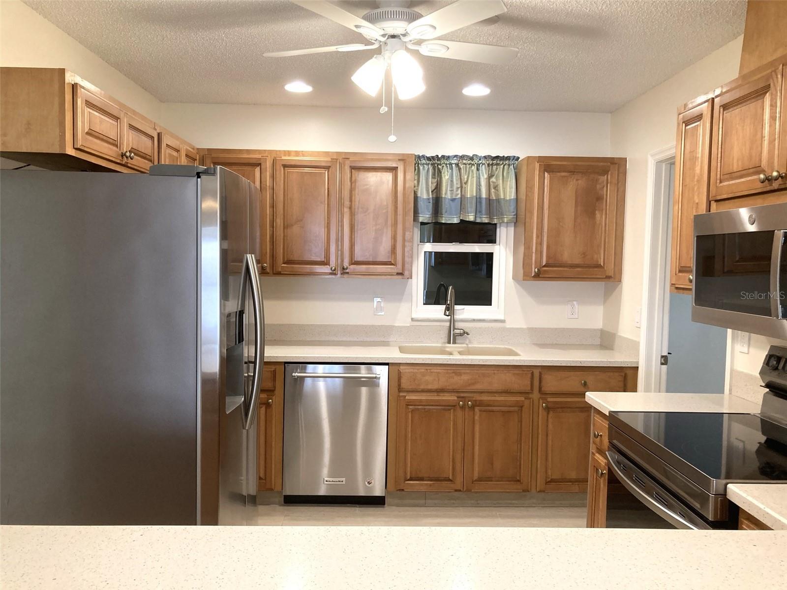 1505 CLOISTER DR, SUN CITY CENTER, FL, 33573