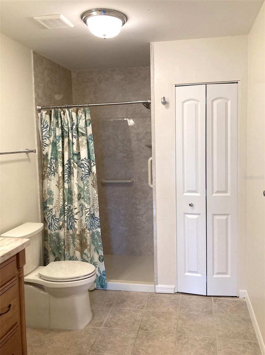 1505 CLOISTER DR, SUN CITY CENTER, FL, 33573