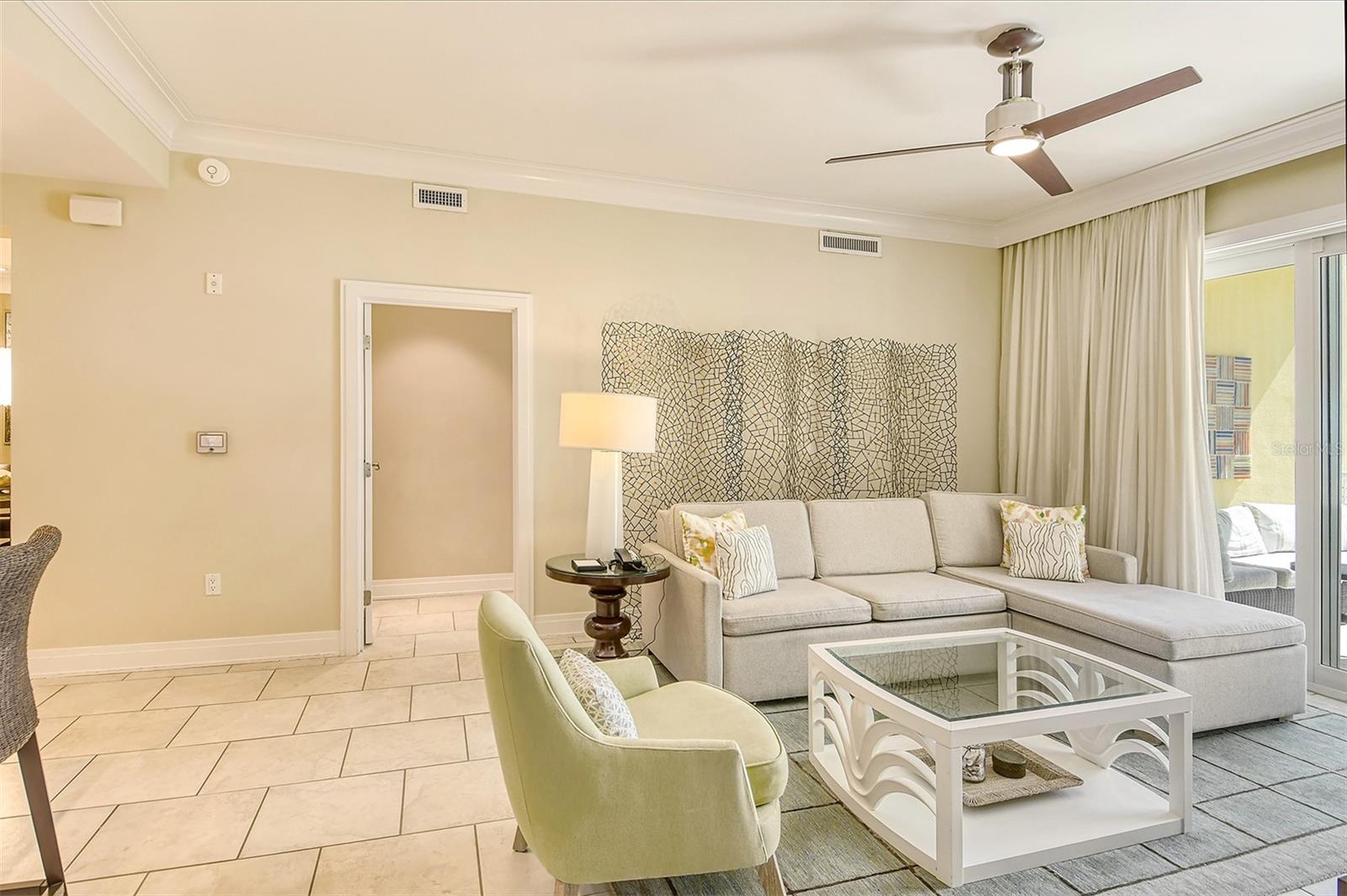 915 SEASIDE DR #607, Weeks 14-15, SARASOTA, FL, 34242