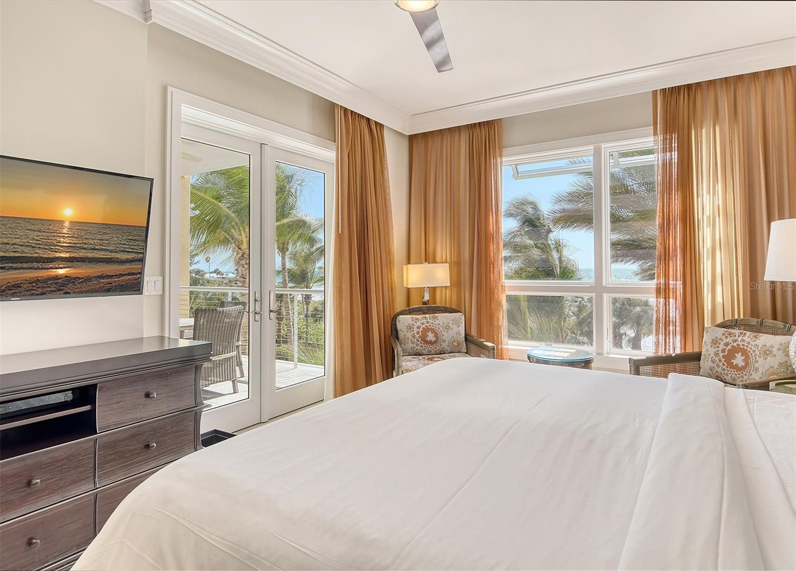 915 SEASIDE DR #607, Weeks 14-15, SARASOTA, FL, 34242
