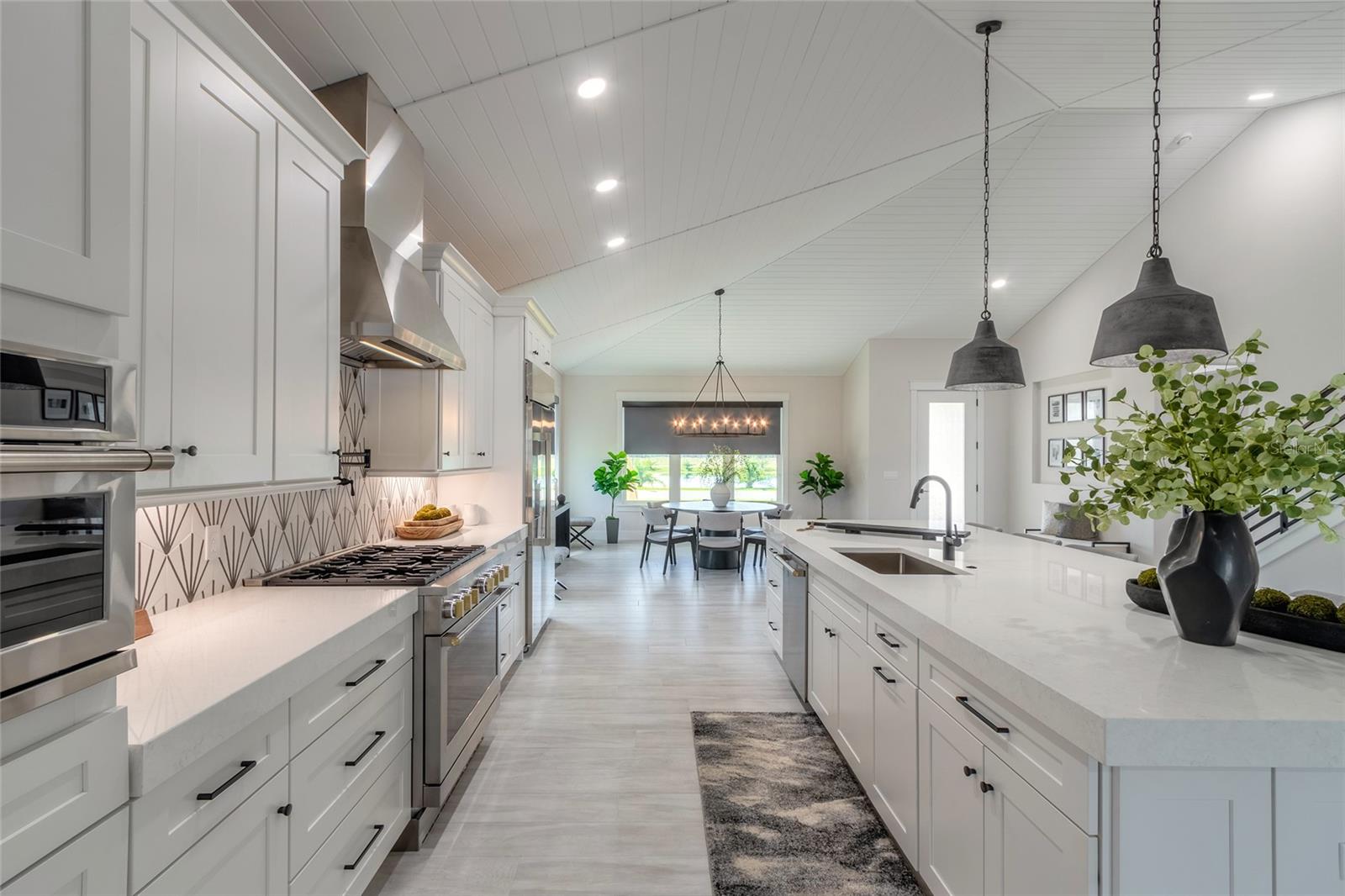 702 SKYLANE CIR, EDGEWATER, FL, 32132