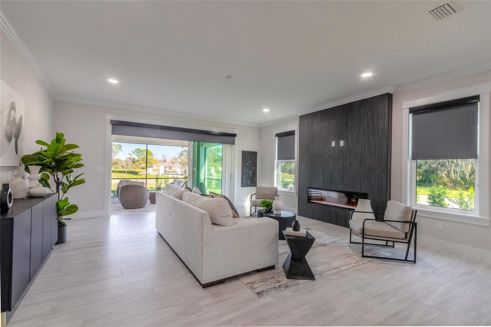 702 SKYLANE CIR, EDGEWATER, FL, 32132