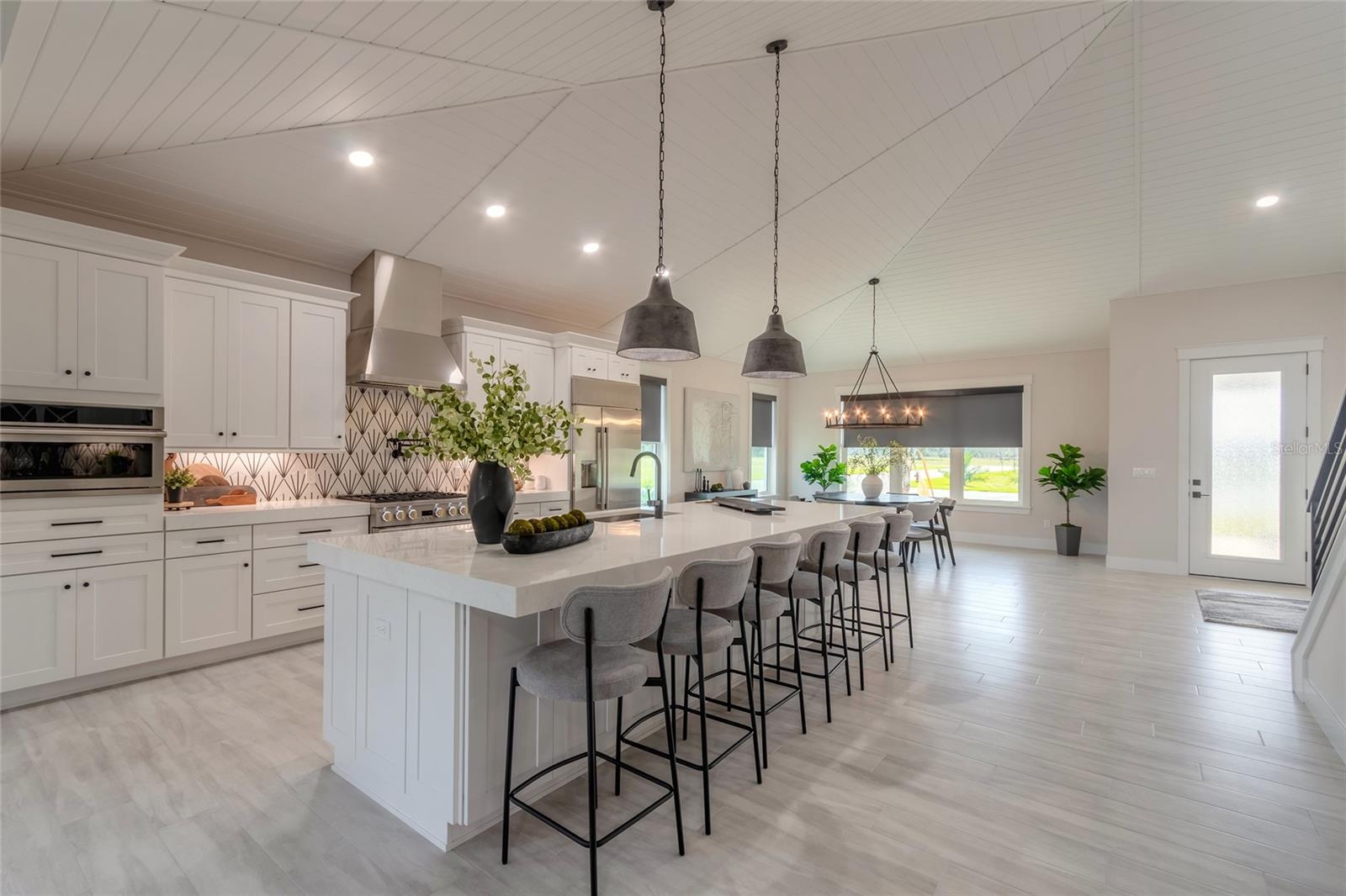 702 SKYLANE CIR, EDGEWATER, FL, 32132