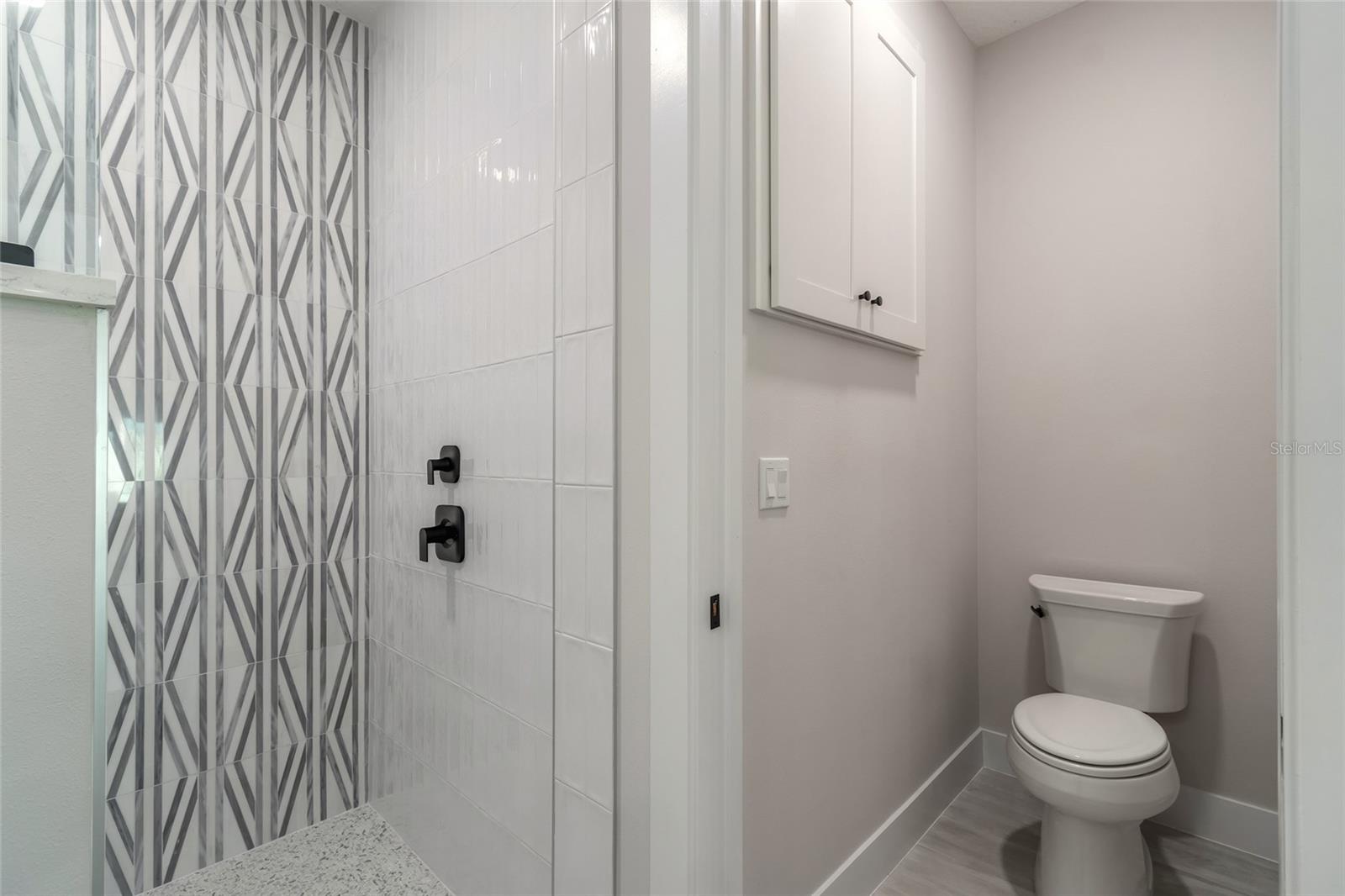 702 SKYLANE CIR, EDGEWATER, FL, 32132