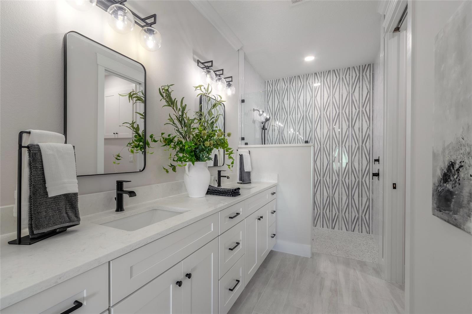 702 SKYLANE CIR, EDGEWATER, FL, 32132