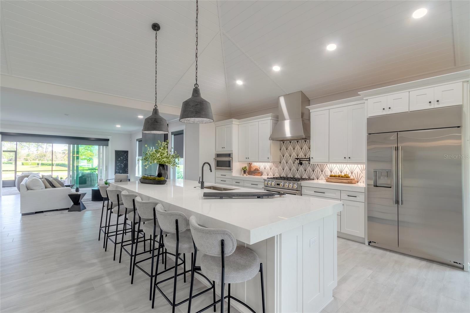 702 SKYLANE CIR, EDGEWATER, FL, 32132