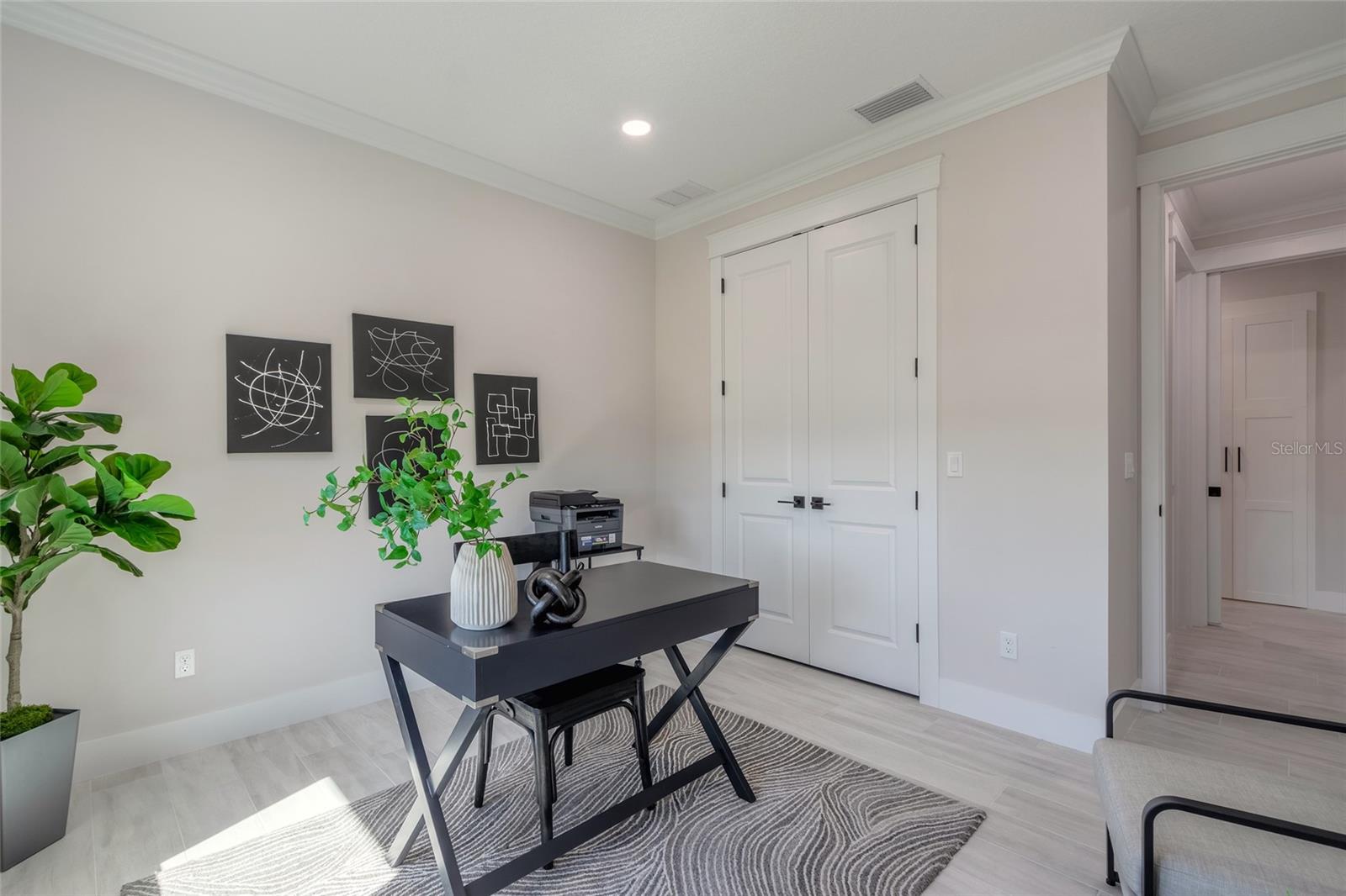 702 SKYLANE CIR, EDGEWATER, FL, 32132
