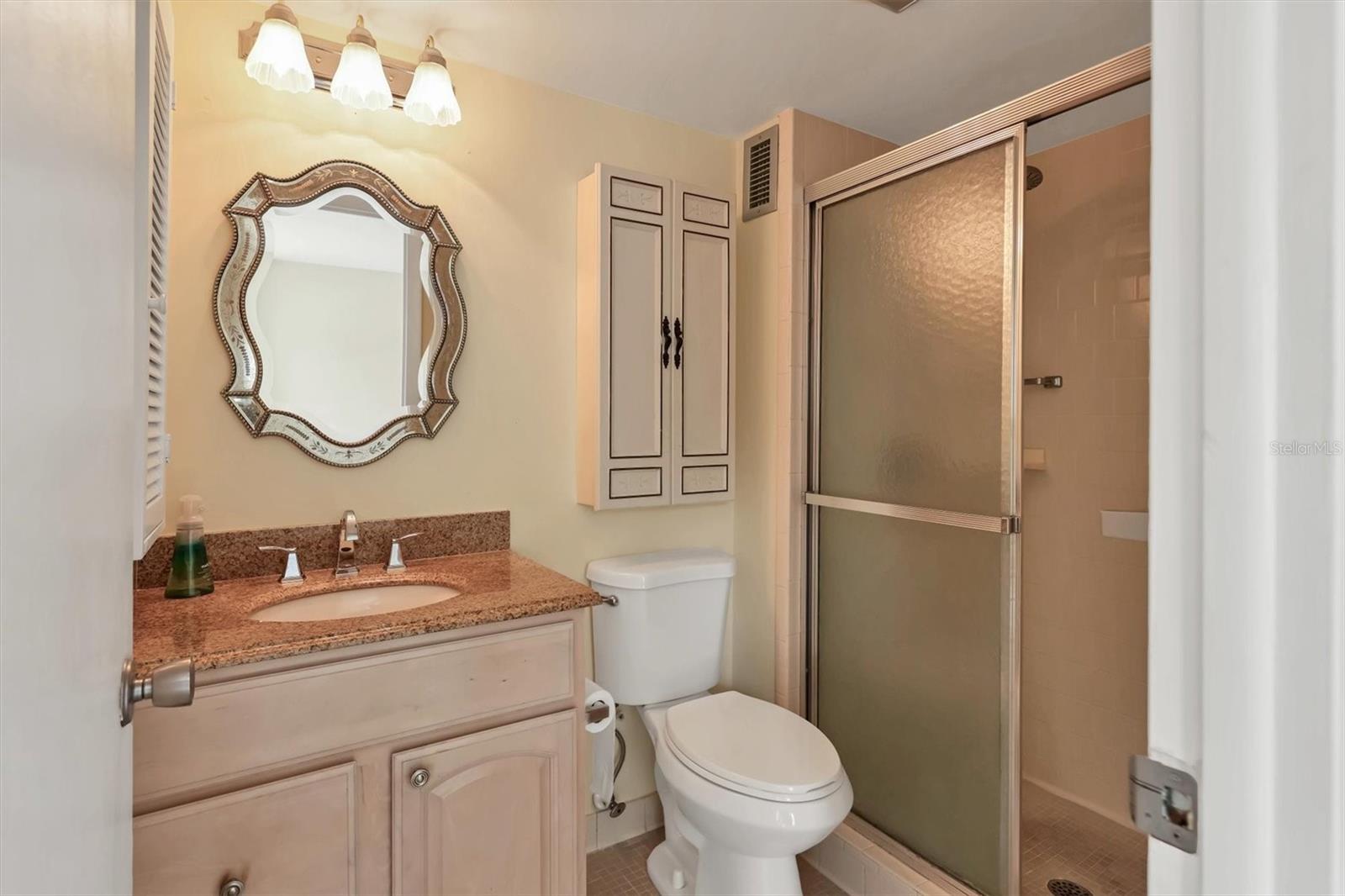 1300 N PORTOFINO DR #208, SARASOTA, FL, 34242