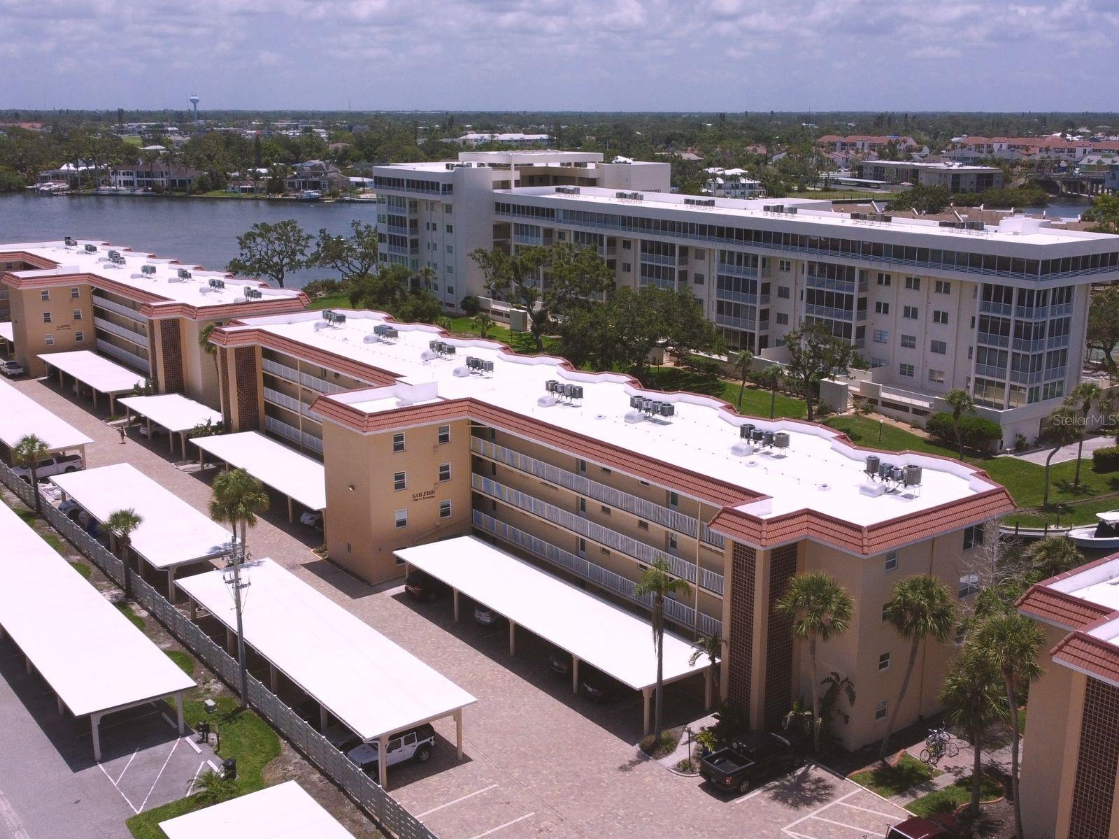 1300 N PORTOFINO DR #208, SARASOTA, FL, 34242