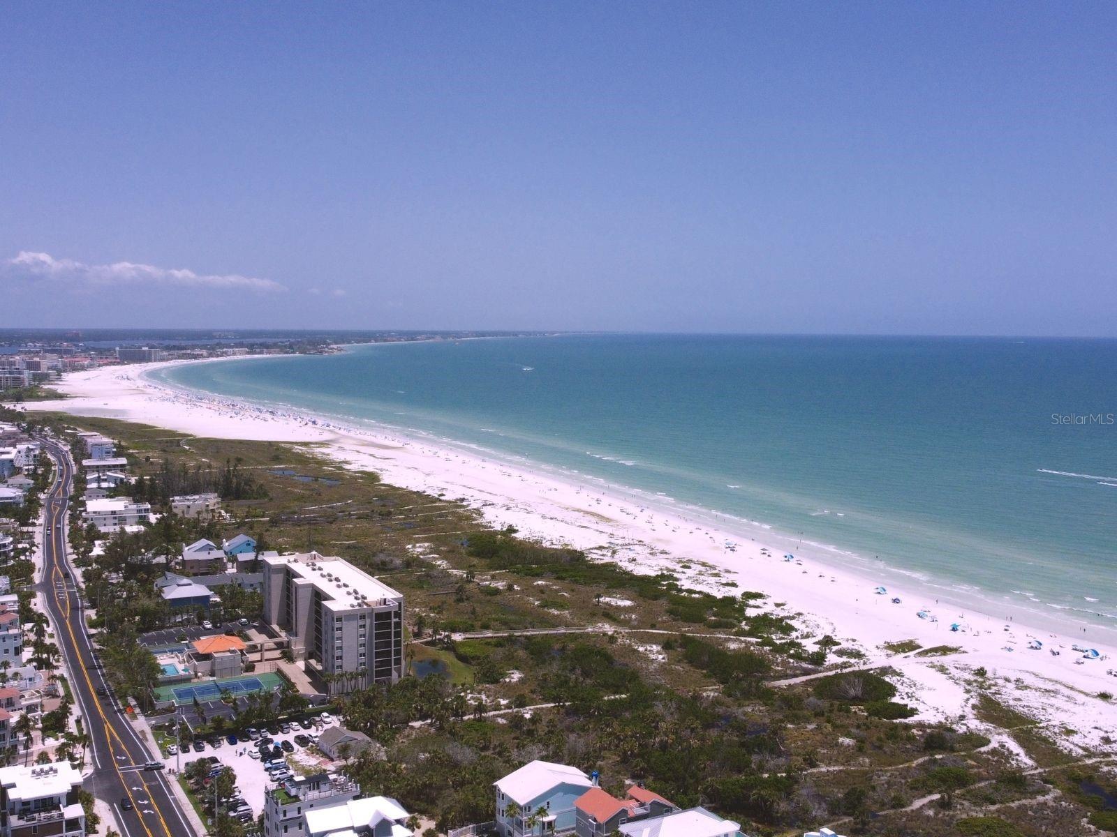 1300 N PORTOFINO DR #208, SARASOTA, FL, 34242