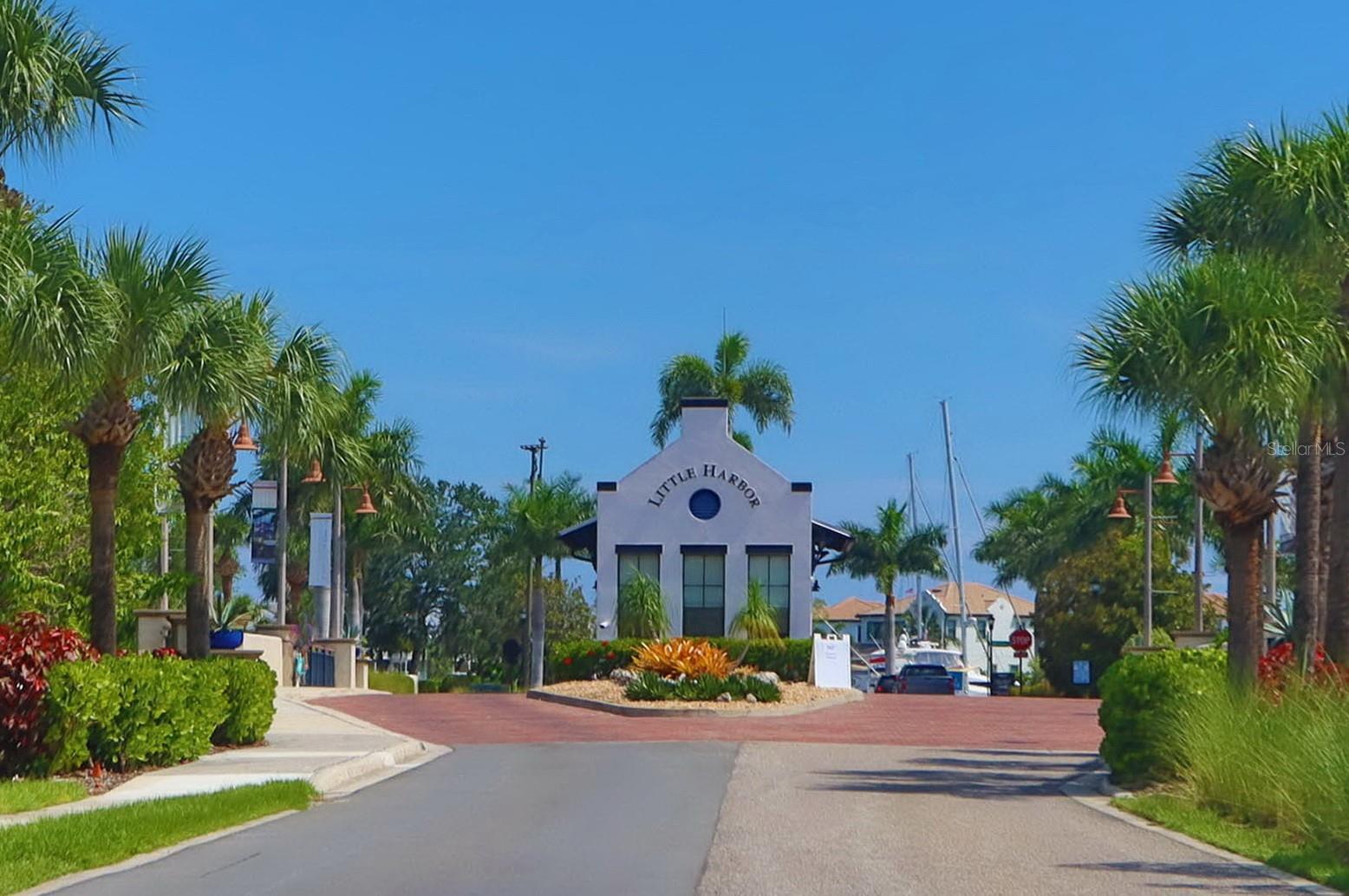 549 BAHIA BEACH BLVD, RUSKIN, FL, 33570