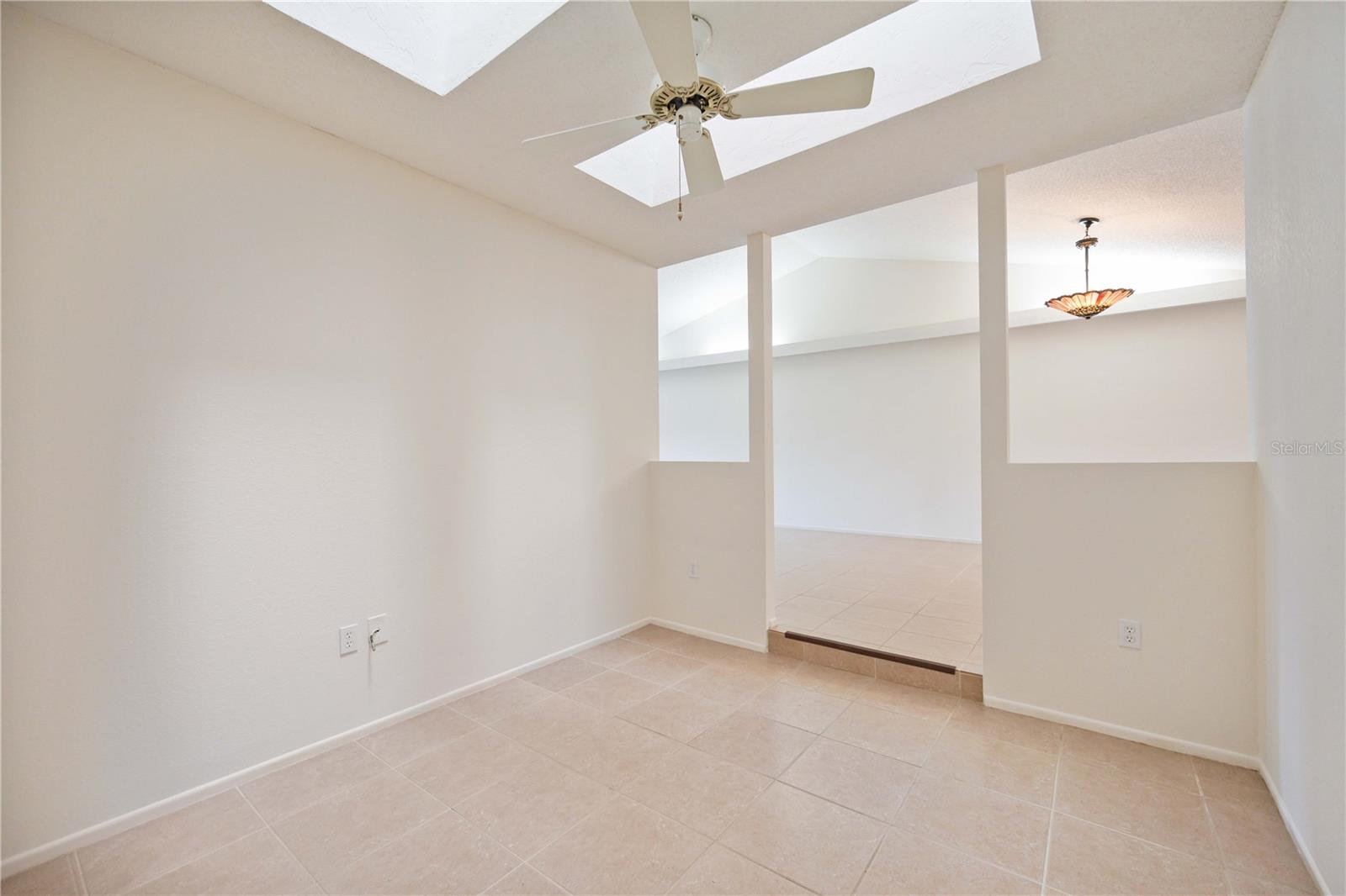 5607 AVISTA DR, SARASOTA, FL, 34243