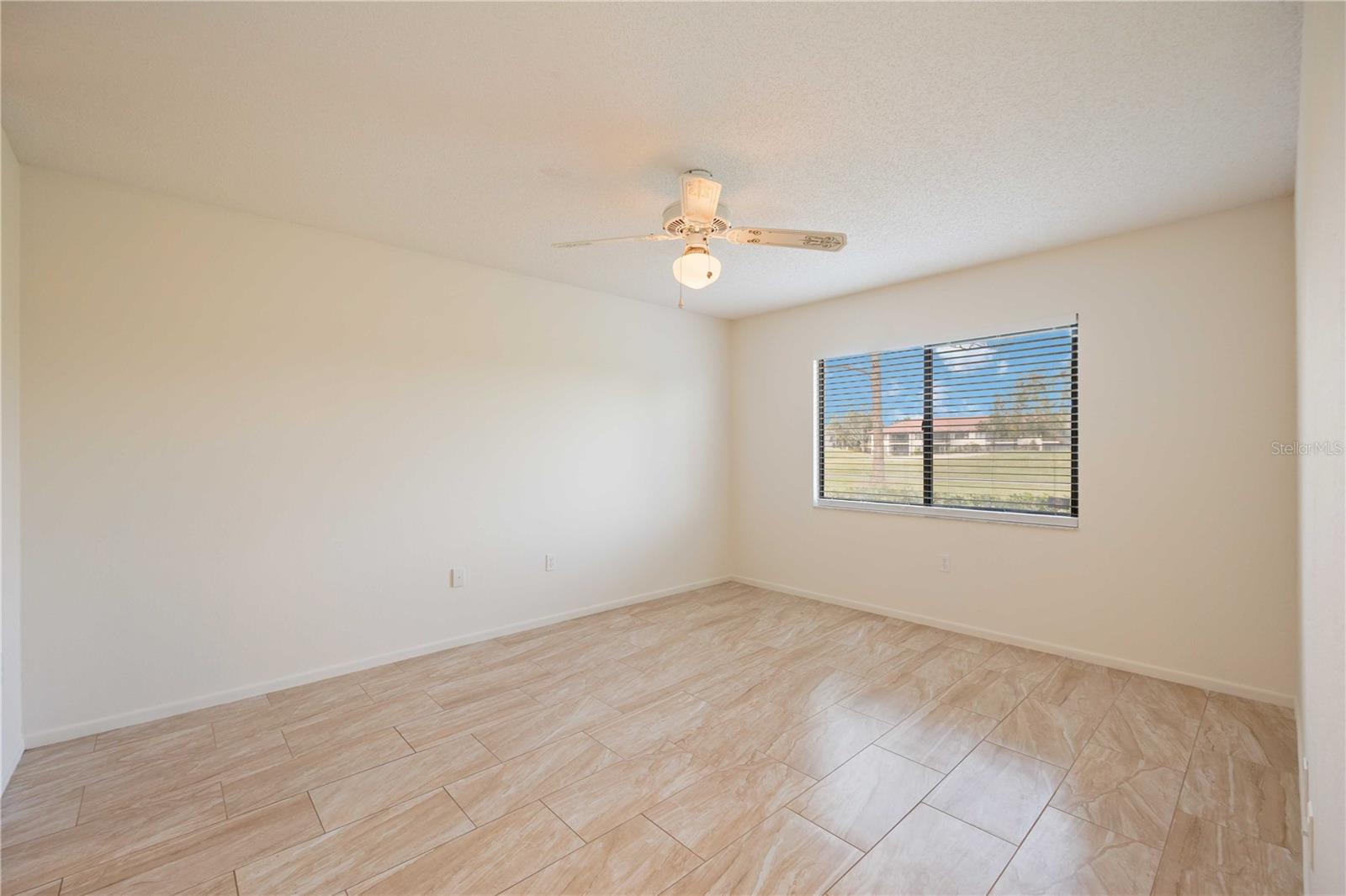 5607 AVISTA DR, SARASOTA, FL, 34243