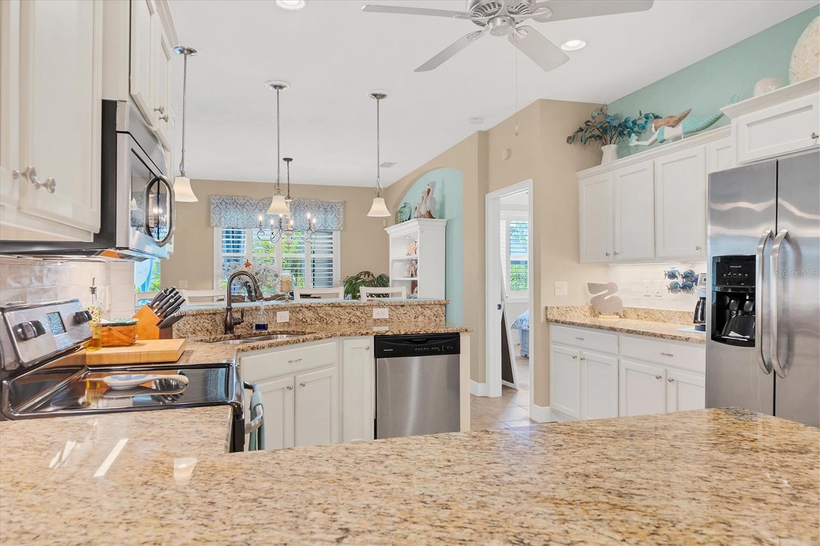 117 BEAU RIVAGE DR, ROTONDA WEST, FL, 33947
