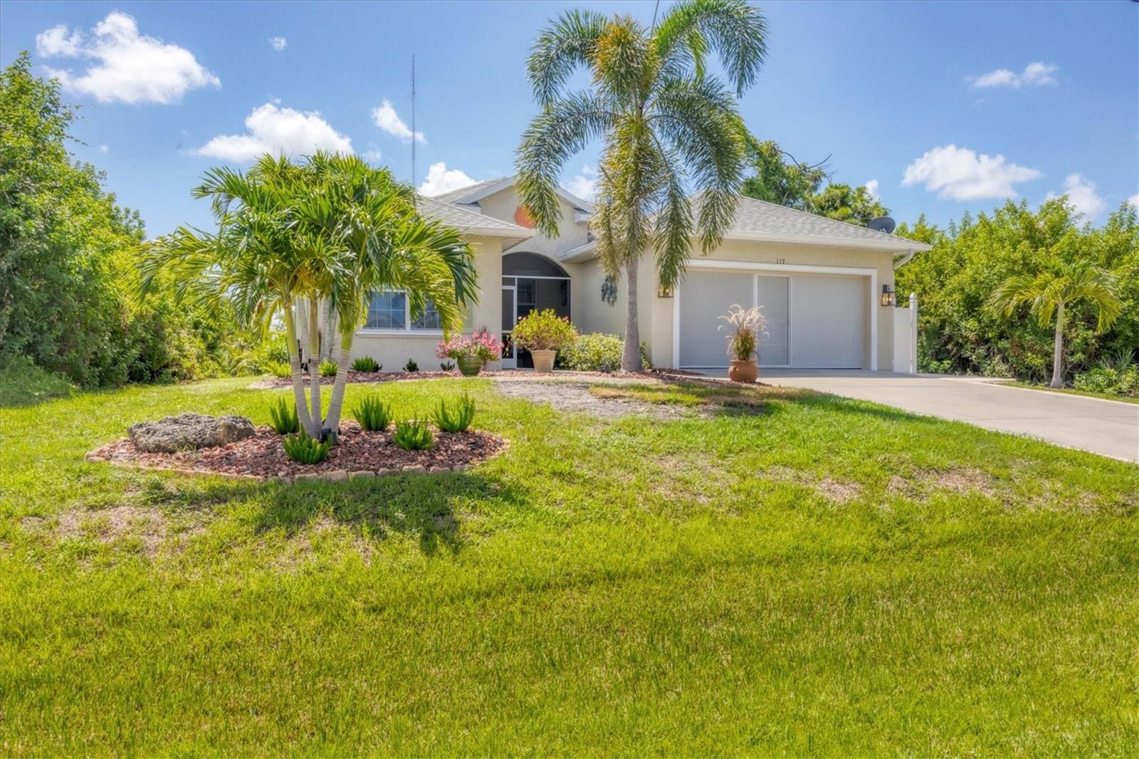 117 BEAU RIVAGE DR, ROTONDA WEST, FL, 33947