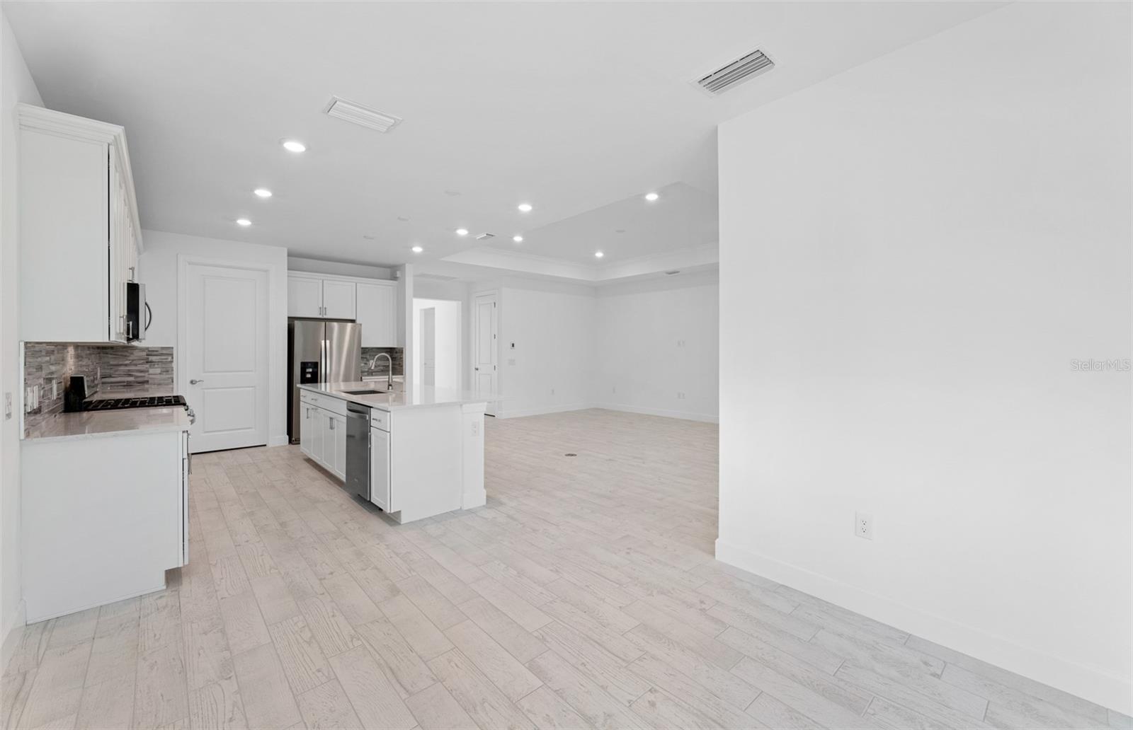 1877 PEPPER GRASS DR, NORTH PORT, FL, 34289