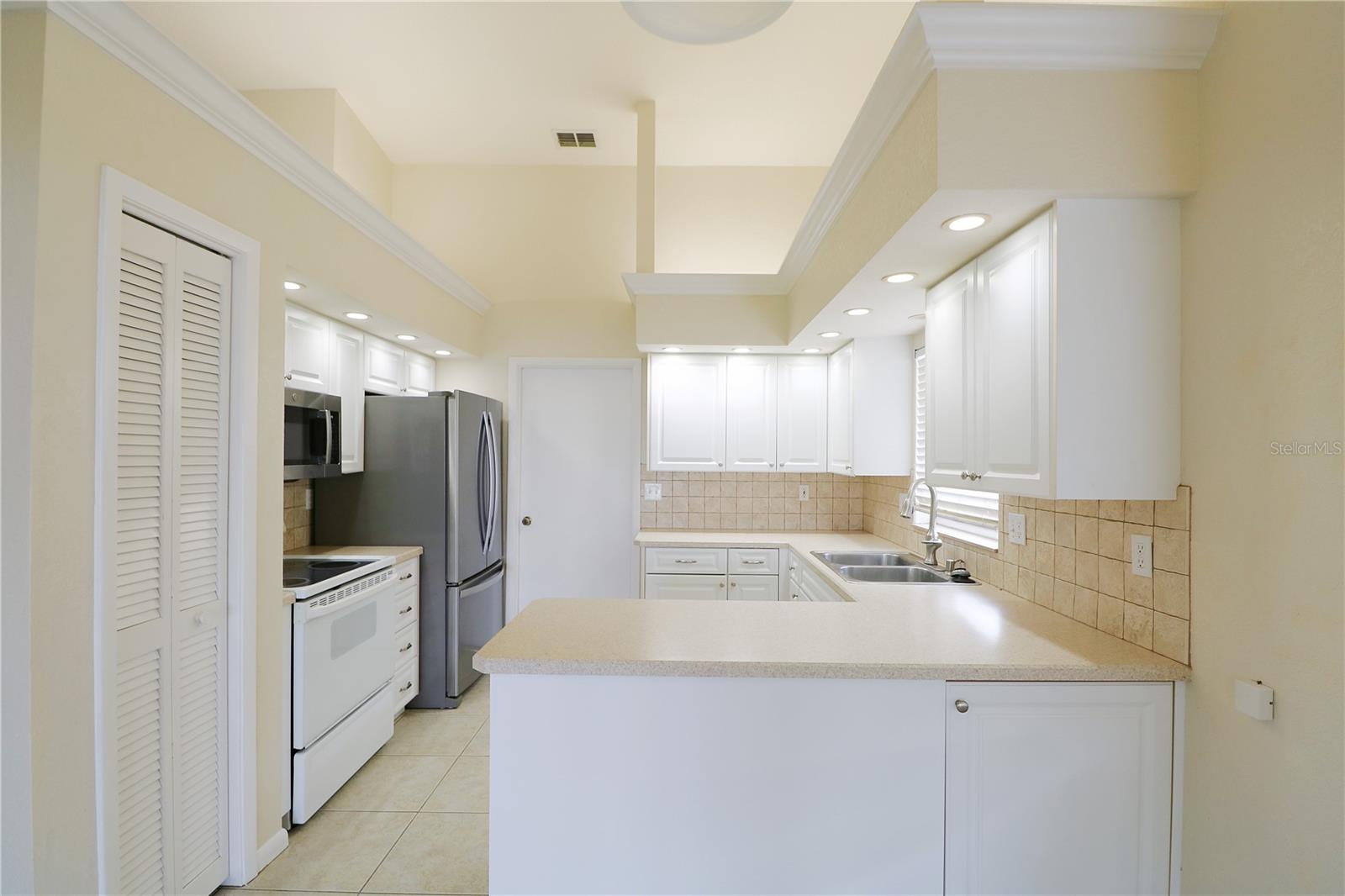 152 LAKE DAISY TER, WINTER HAVEN, FL, 33884