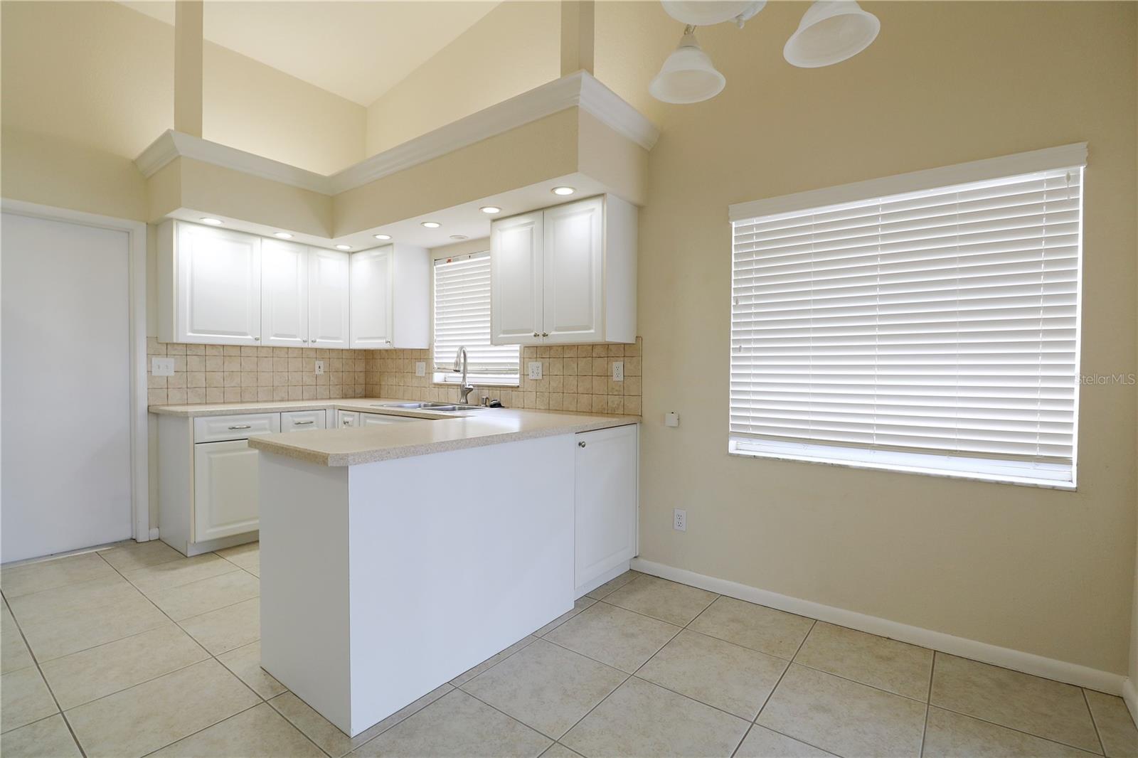 152 LAKE DAISY TER, WINTER HAVEN, FL, 33884