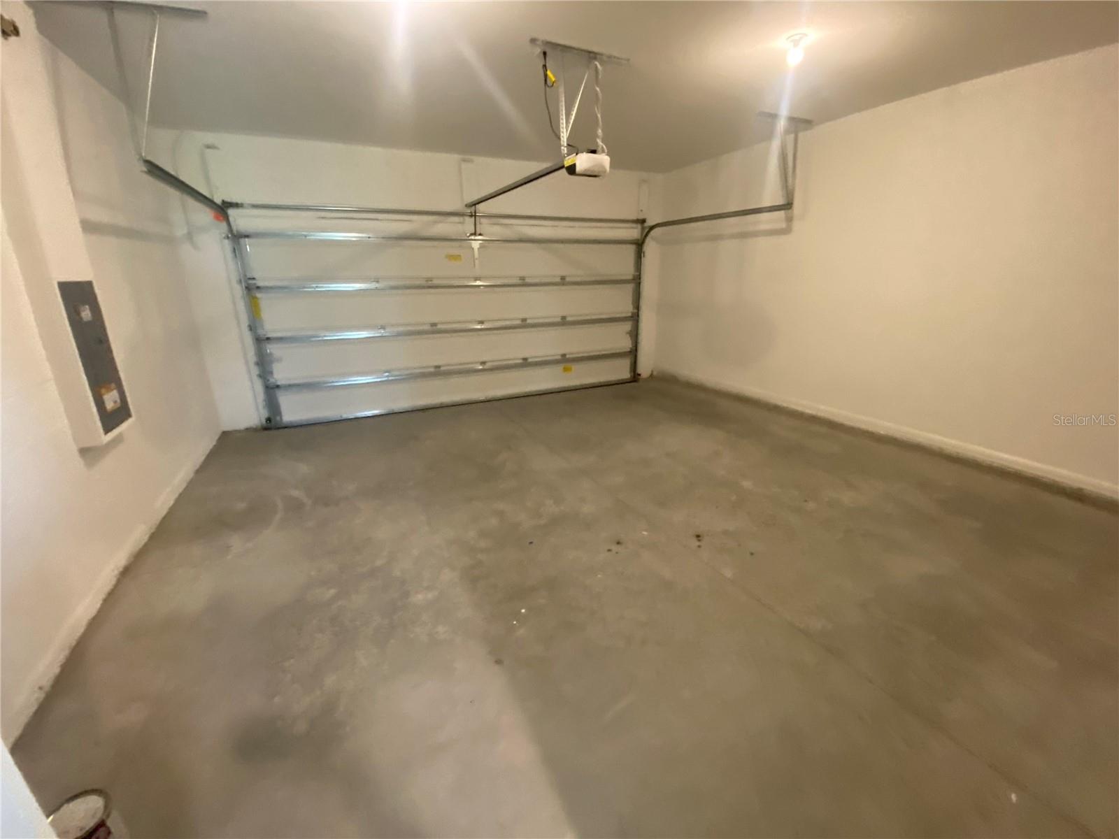 35182 WHITE WATER LILY WAY, ZEPHYRHILLS, FL, 33541