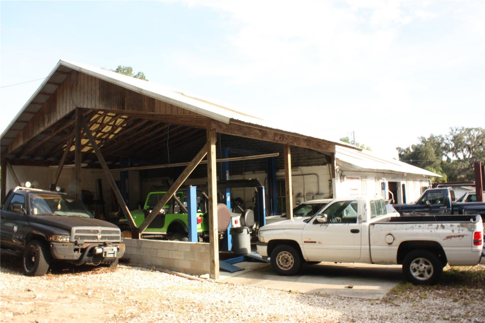 1310 E 1ST AVE, MOUNT DORA, FL, 32757