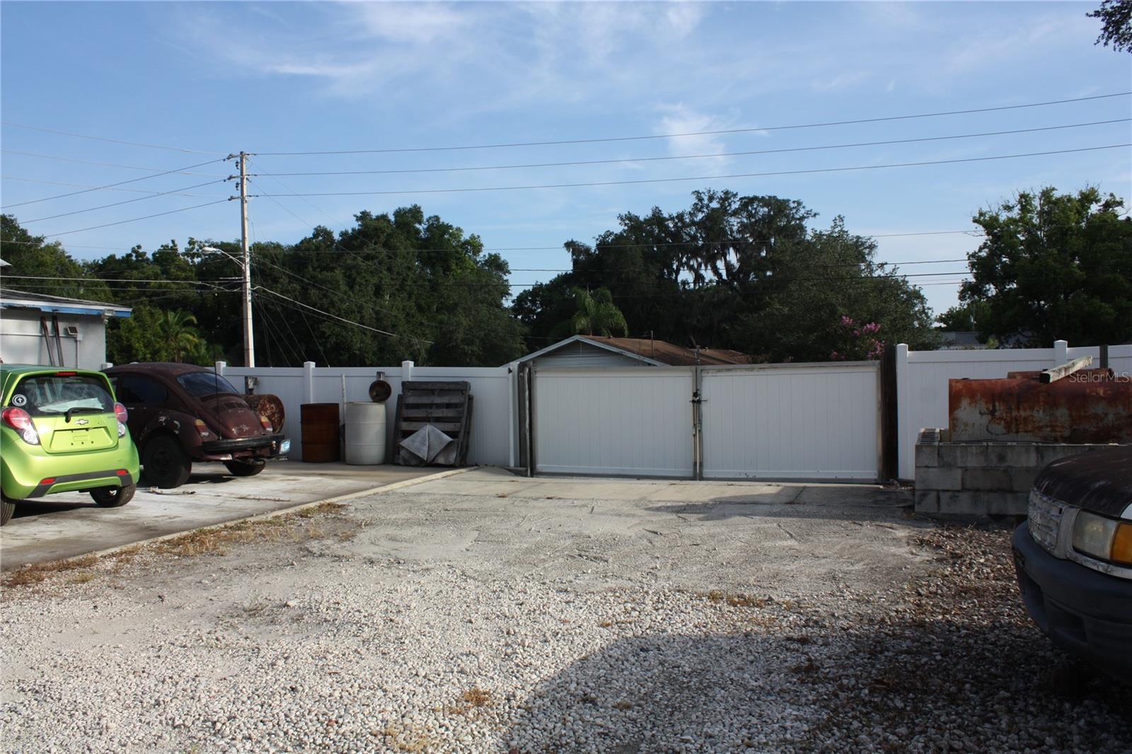 1310 E 1ST AVE, MOUNT DORA, FL, 32757