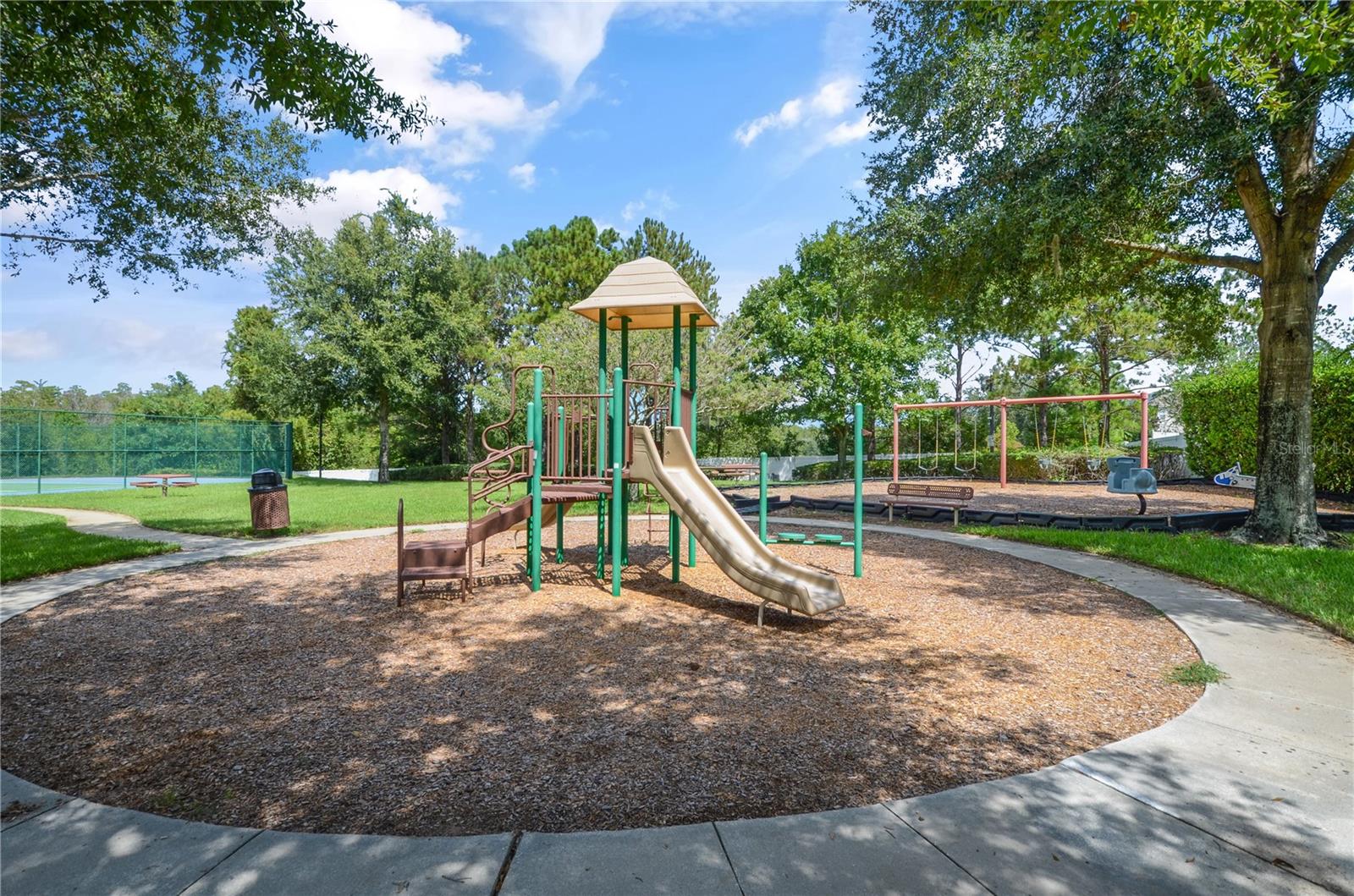 619 KENSINGTON DR, DAVENPORT, FL, 33897