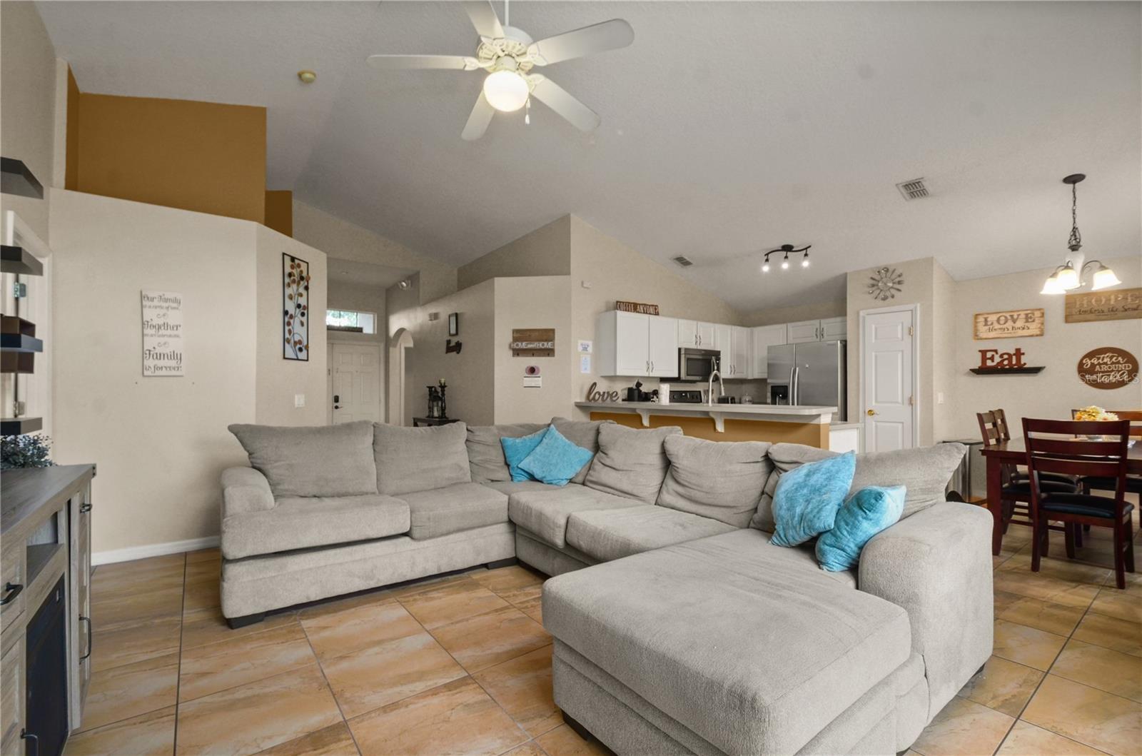 619 KENSINGTON DR, DAVENPORT, FL, 33897