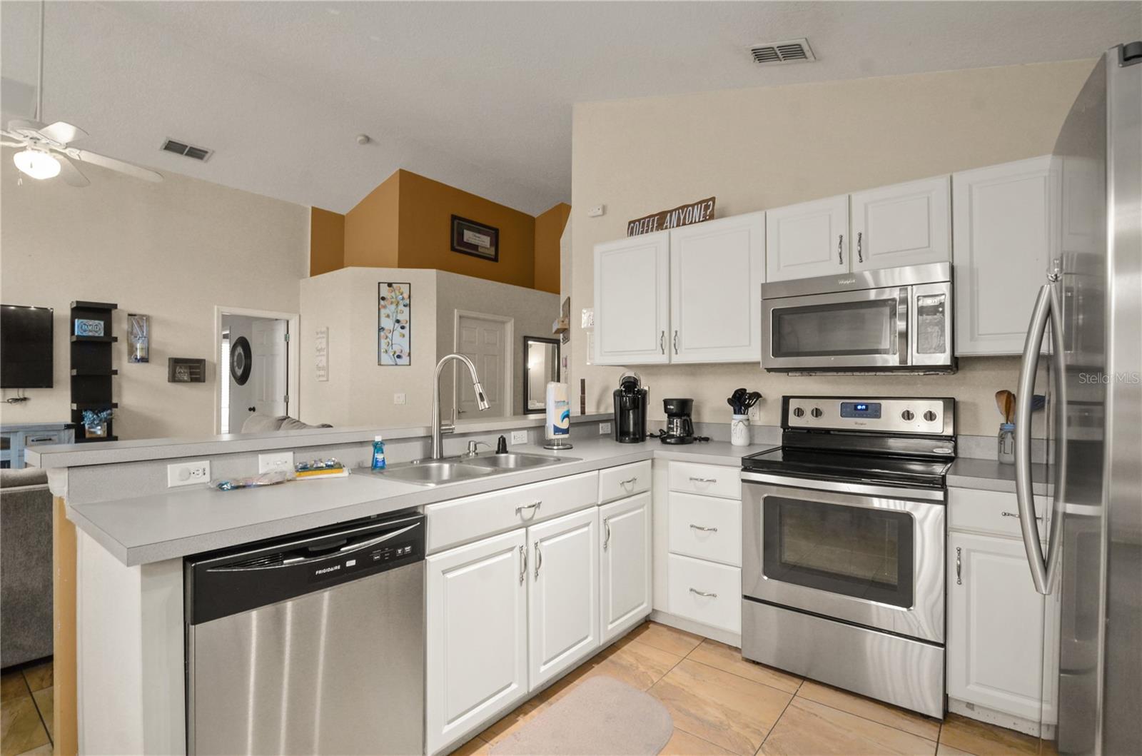619 KENSINGTON DR, DAVENPORT, FL, 33897