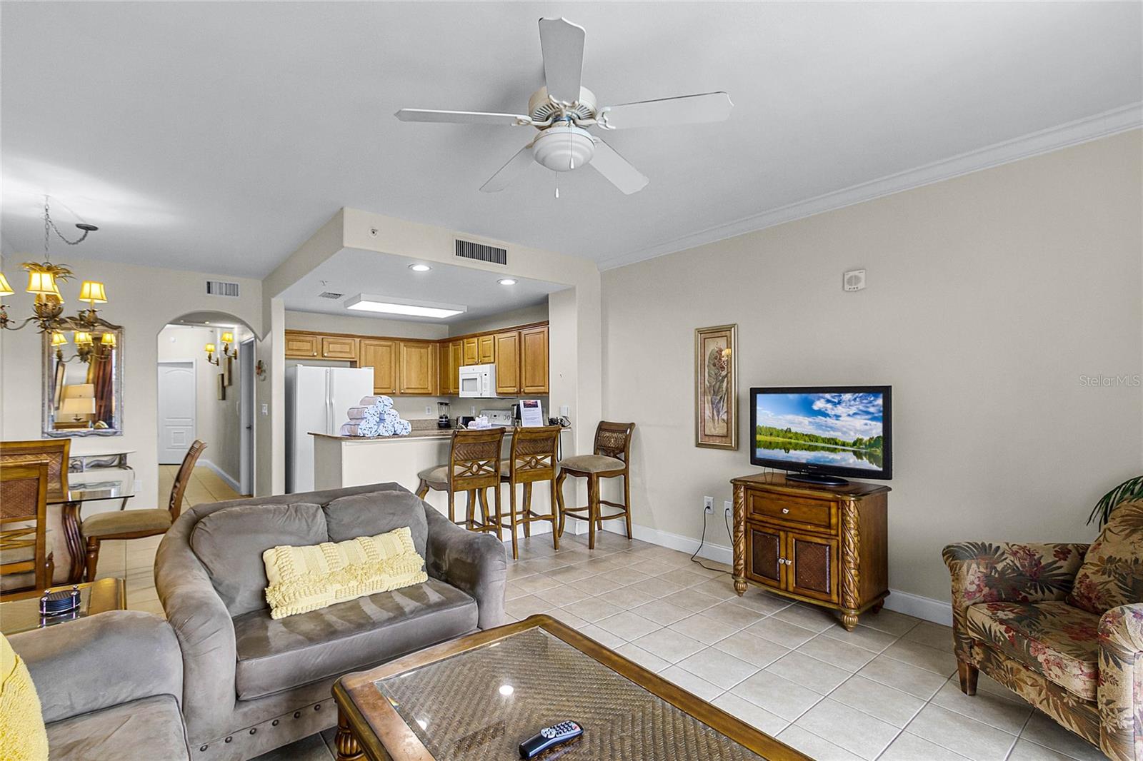 13415 BLUE HERON BEACH DR #208, ORLANDO, FL, 32821