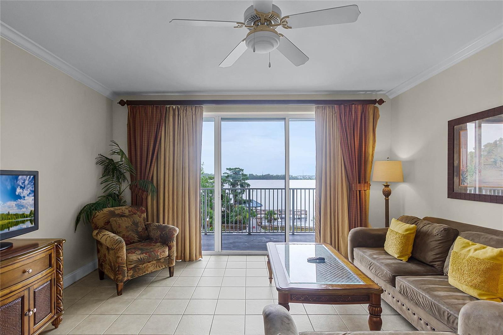 13415 BLUE HERON BEACH DR #208, ORLANDO, FL, 32821