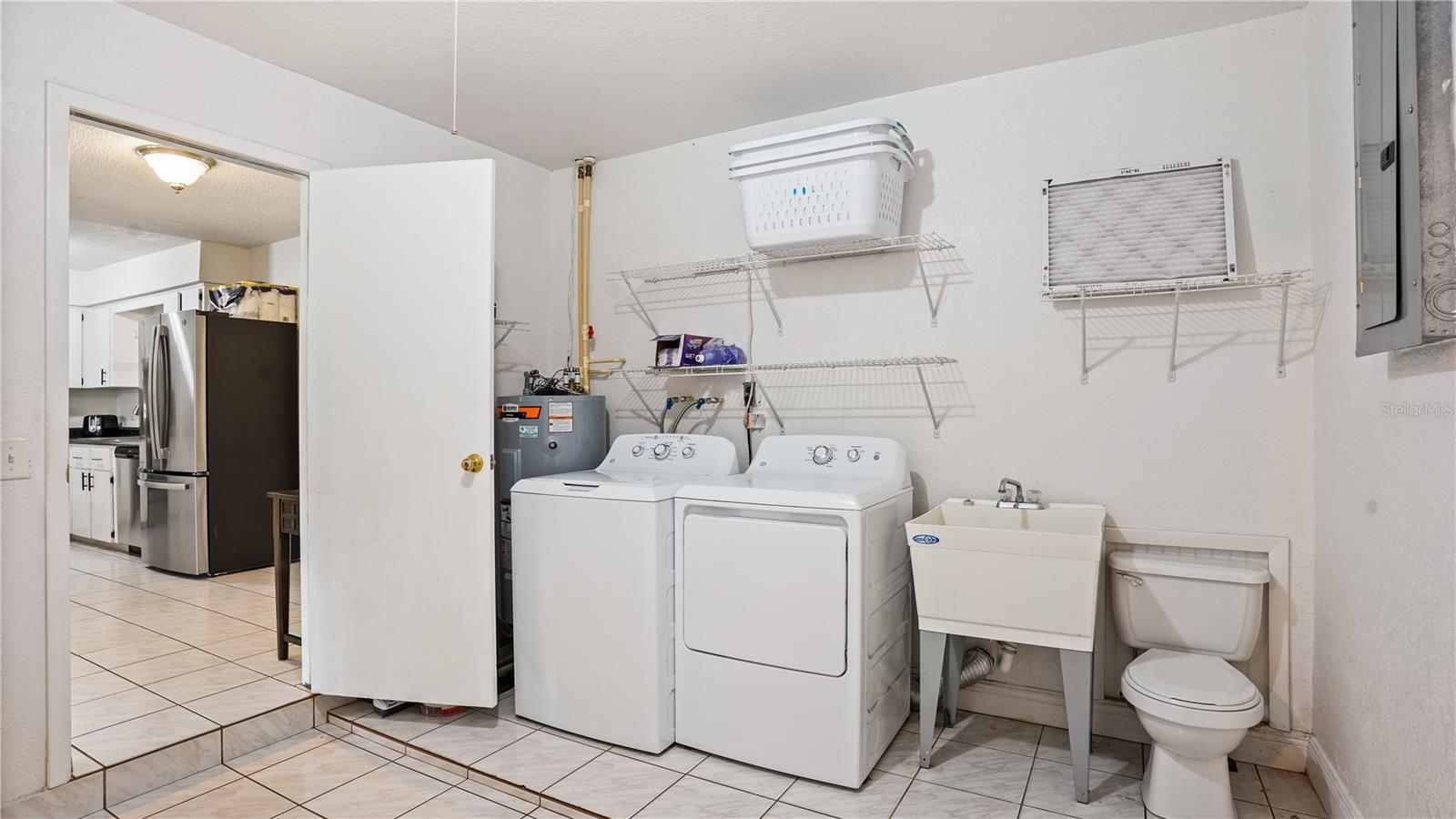 202 YALE DR, SANFORD, FL, 32771