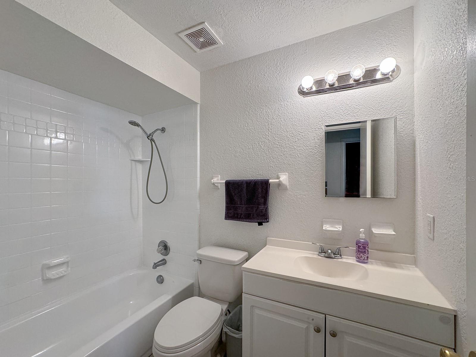 202 YALE DR, SANFORD, FL, 32771