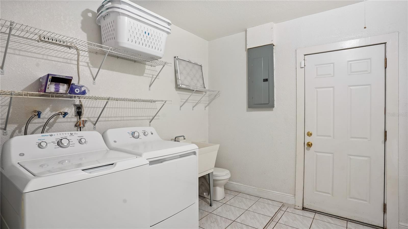 202 YALE DR, SANFORD, FL, 32771