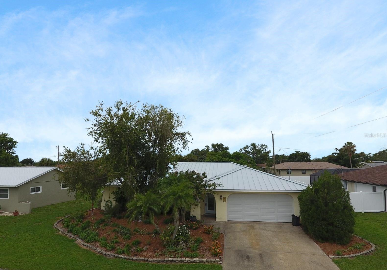 834 FOREST HILL LN NW, PORT CHARLOTTE, FL, 33948
