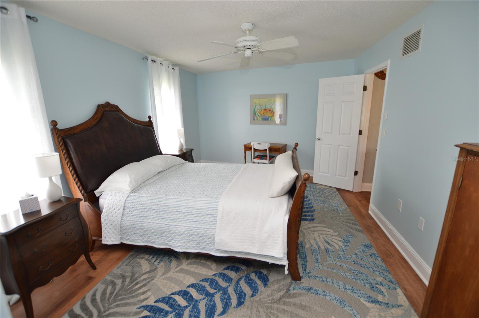 834 FOREST HILL LN NW, PORT CHARLOTTE, FL, 33948