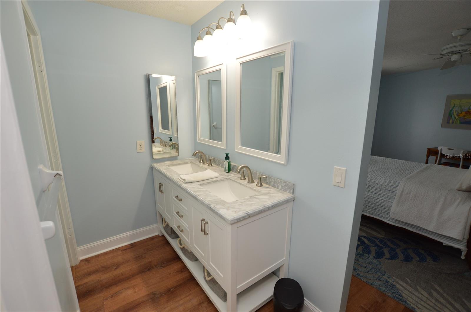 834 FOREST HILL LN NW, PORT CHARLOTTE, FL, 33948