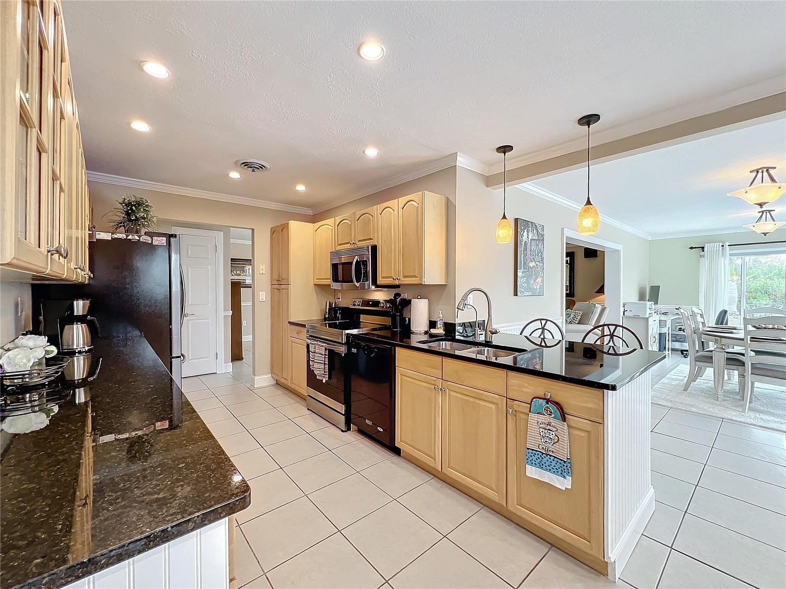 613 ELBA DR, NOKOMIS, FL, 34275