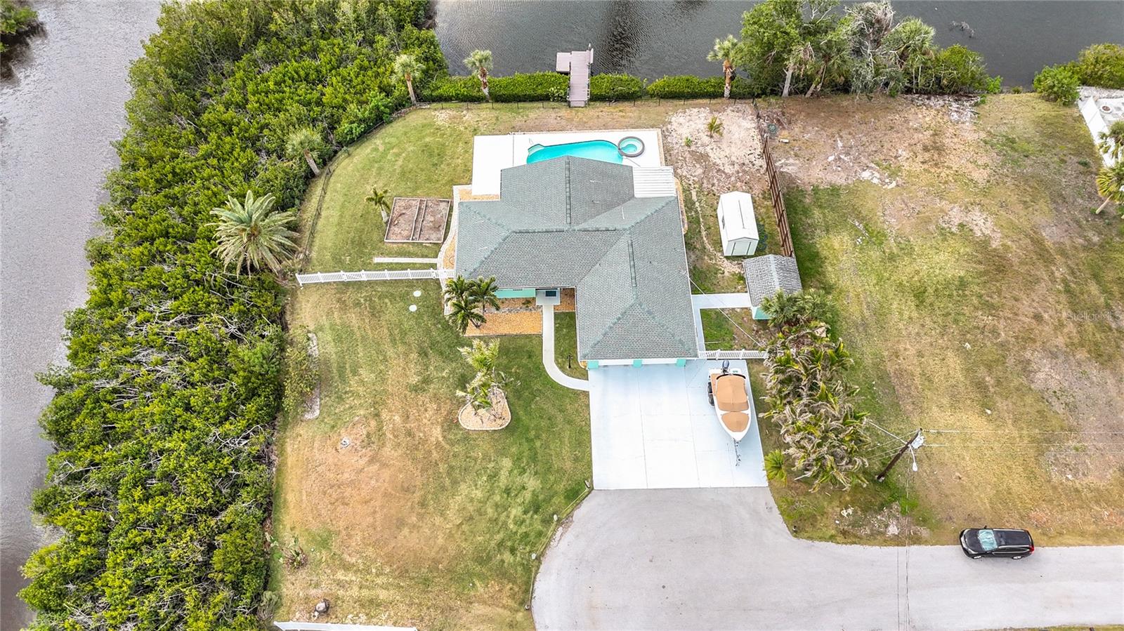613 ELBA DR, NOKOMIS, FL, 34275