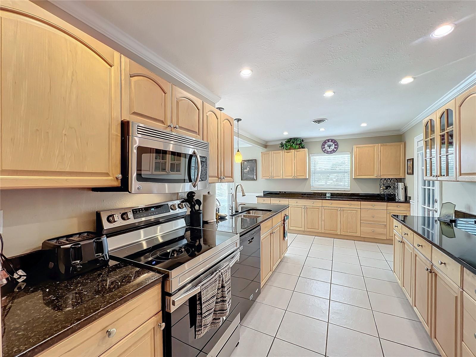 613 ELBA DR, NOKOMIS, FL, 34275