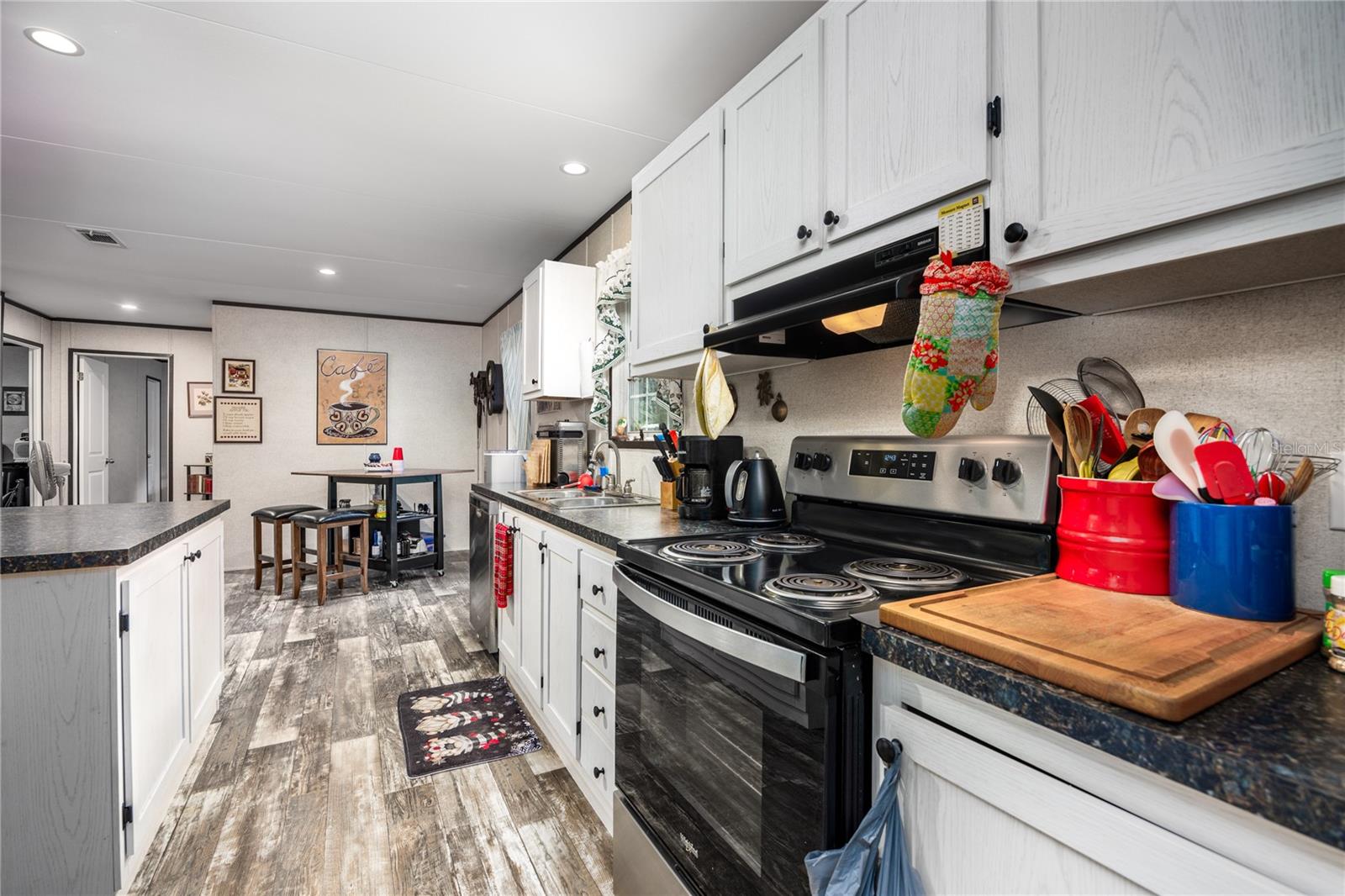 2890 SE 15TH AVE, GAINESVILLE, FL, 32641