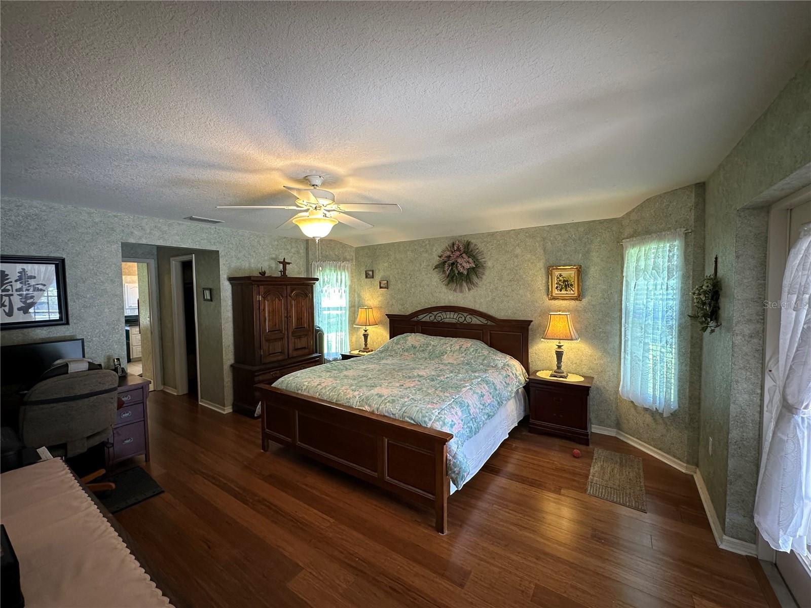 17034 TOLEDO BLADE BLVD, PORT CHARLOTTE, FL, 33954