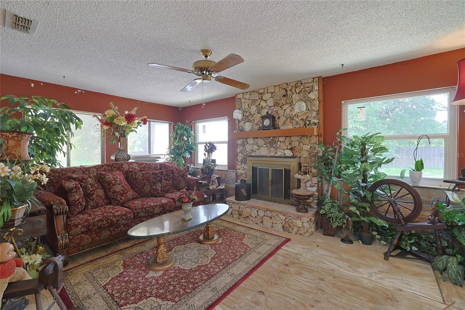2910 HARDY AVE, NEW SMYRNA BEACH, FL, 32168