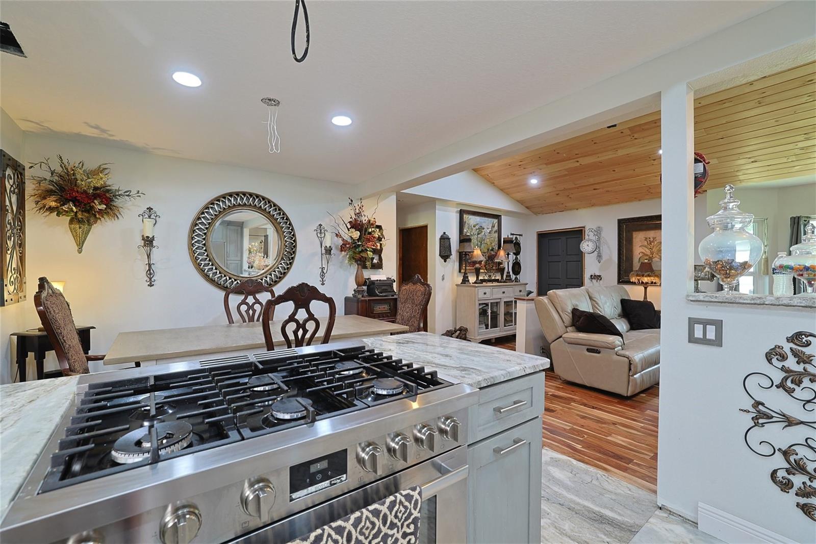 2910 HARDY AVE, NEW SMYRNA BEACH, FL, 32168