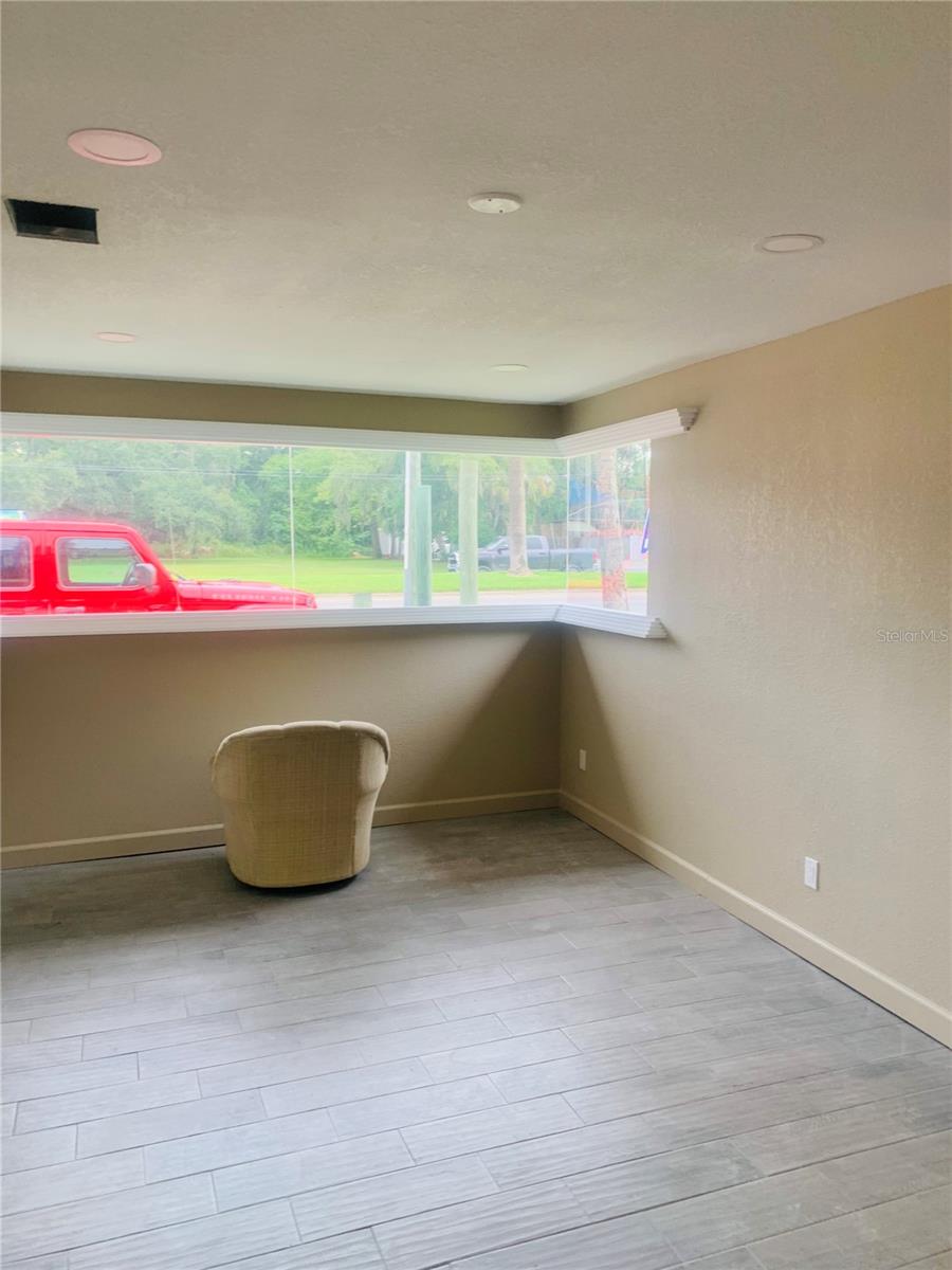 321 N DIXIE FWY, NEW SMYRNA BEACH, FL, 32168