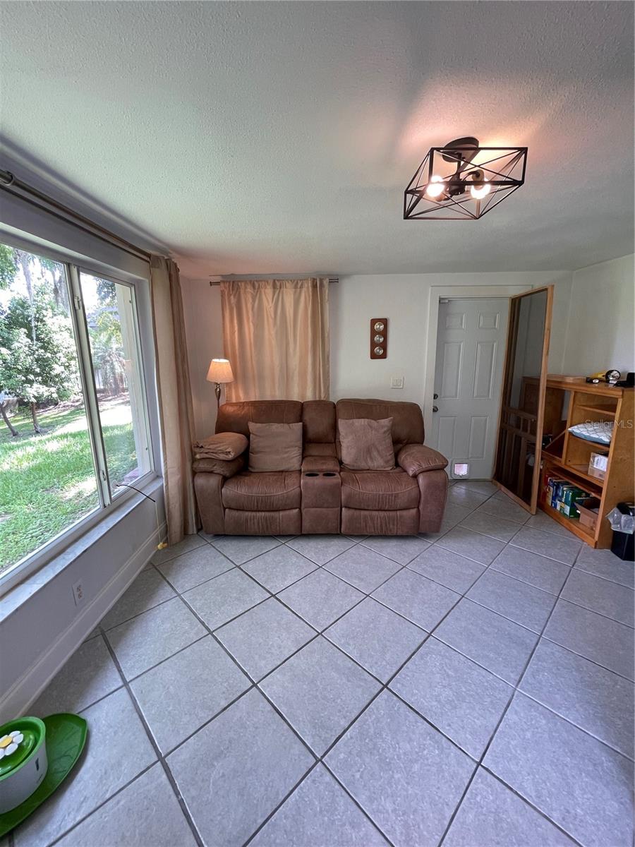 5736 COLONIAL DR, NEW PORT RICHEY, FL, 34653