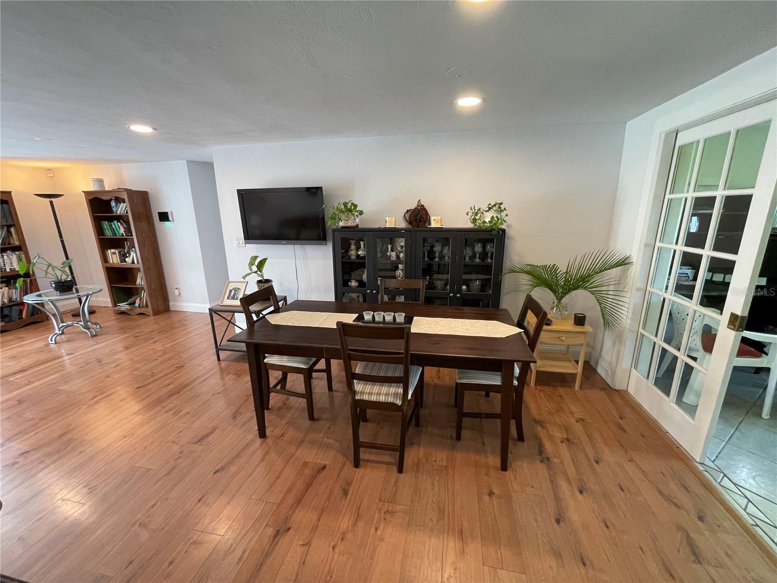 5736 COLONIAL DR, NEW PORT RICHEY, FL, 34653